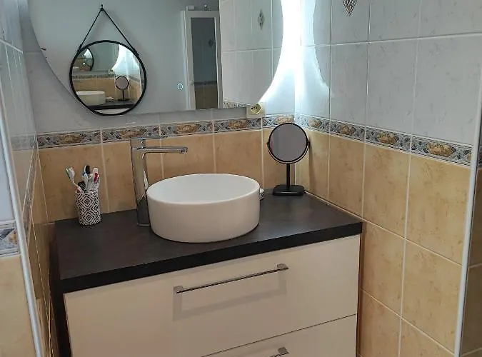 A Louer Proche Circuit * Teloché