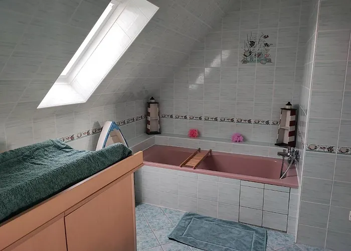 A Louer Proche Circuit * Teloché